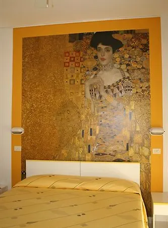 Marconi Hotel
