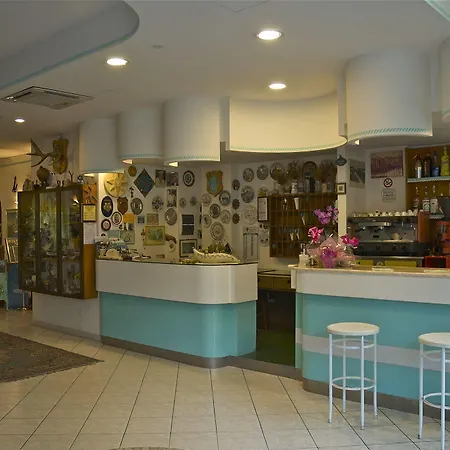 Отель Marconi Каттолика