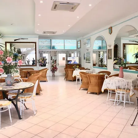 Marconi 酒店 卡托利卡